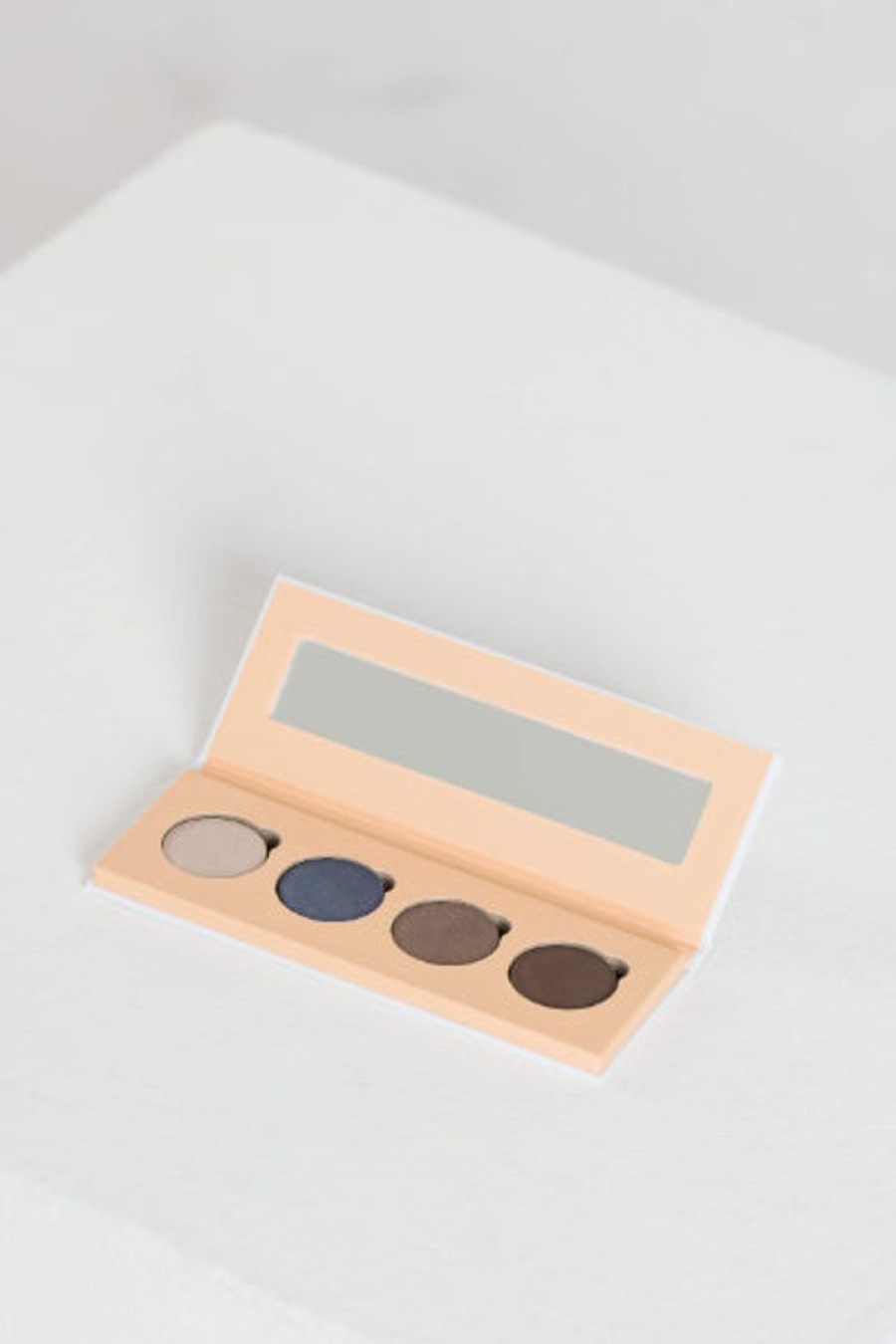 Accessories studio | Studio 7 Hair & Make-Up Runway Room Mineral Eyeshadow Palette